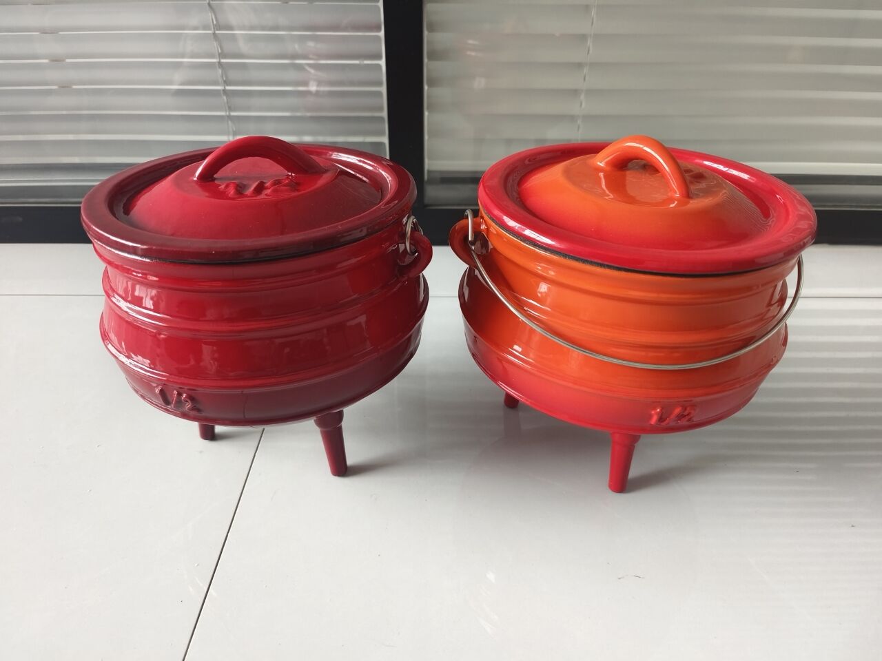 1/2 #   Panci Besi Cor Enamel  - Camp Dutch Oven Cast ulasan dan harga